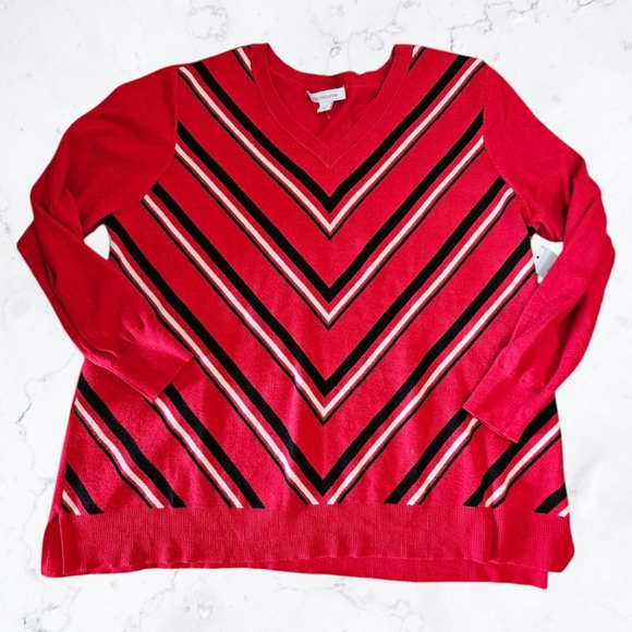 New Liz Claiborne Red, Black & White Chevron Stripe Plus Sweater - Picture 1 of 9